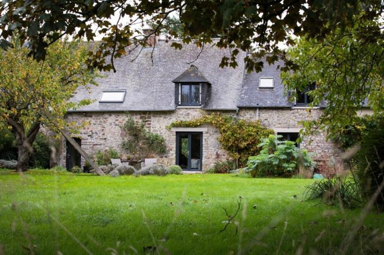 L'Hotie De Broceliande, Au Coeur Des Sites Naturels Et Legendaires パンポン エクステリア 写真